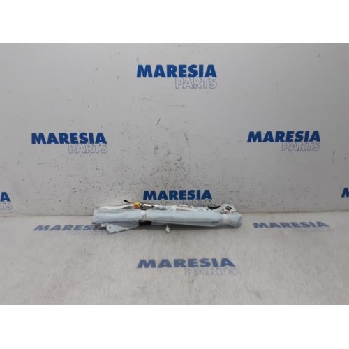 Peugeot - 208 - Airbag hemel links