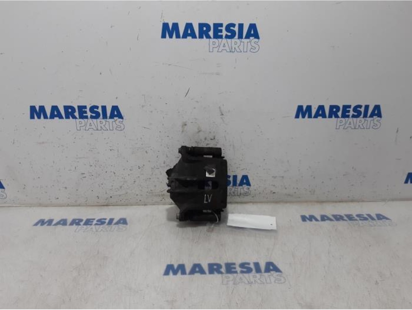 Citroen - C4 Cactus - Front brake calliper, left