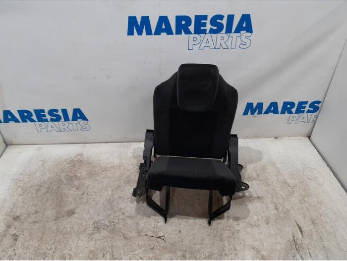 Citroen - C4 Grand Picasso - Rear seat