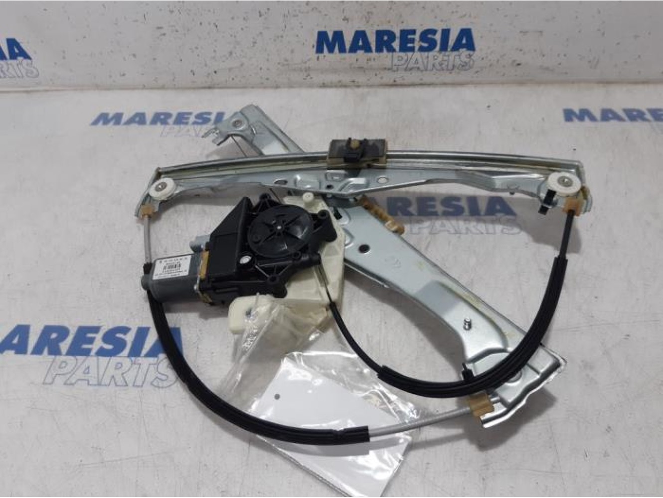 Citroen - C4 Cactus - Window mechanism 4-door, front right
