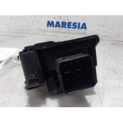 Citroen - C4 Cactus - Glow plug relay