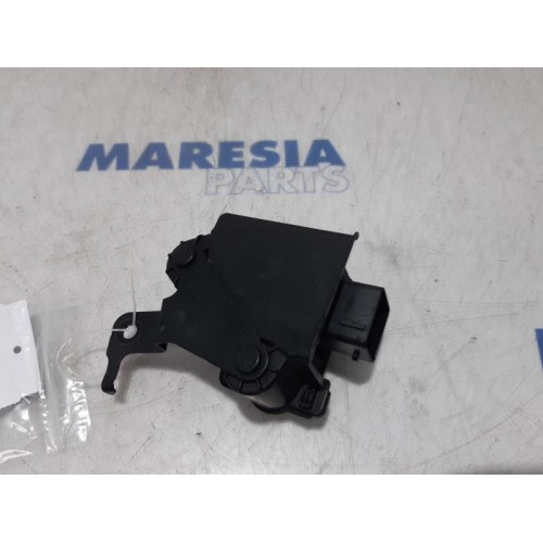 Citroen - C4 Cactus - Glow plug relay