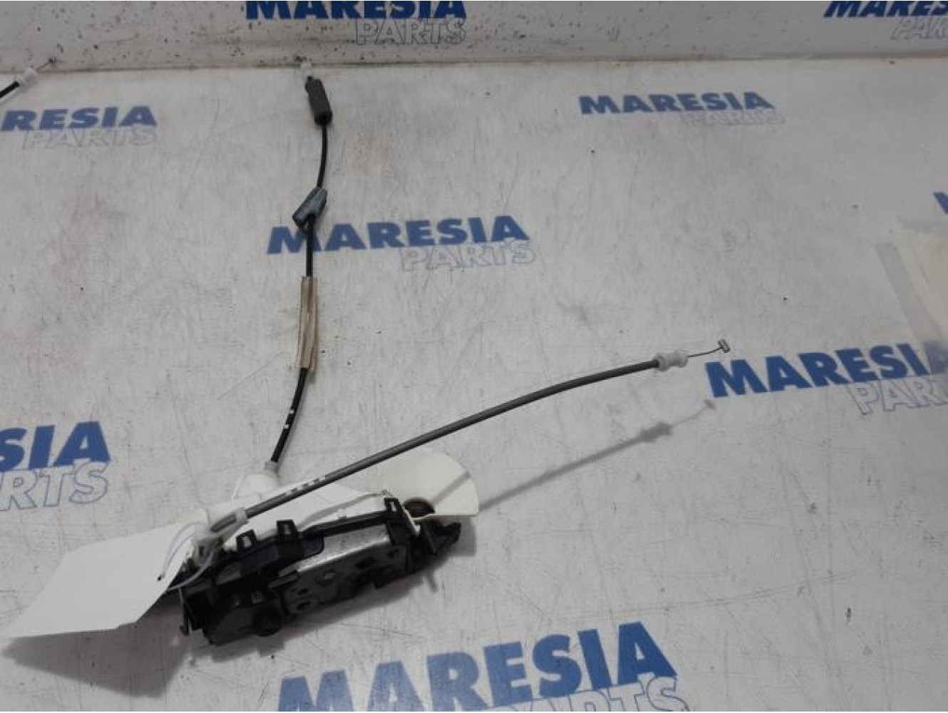 Citroen - C4 Cactus - Door lock mechanism 4-door, front left