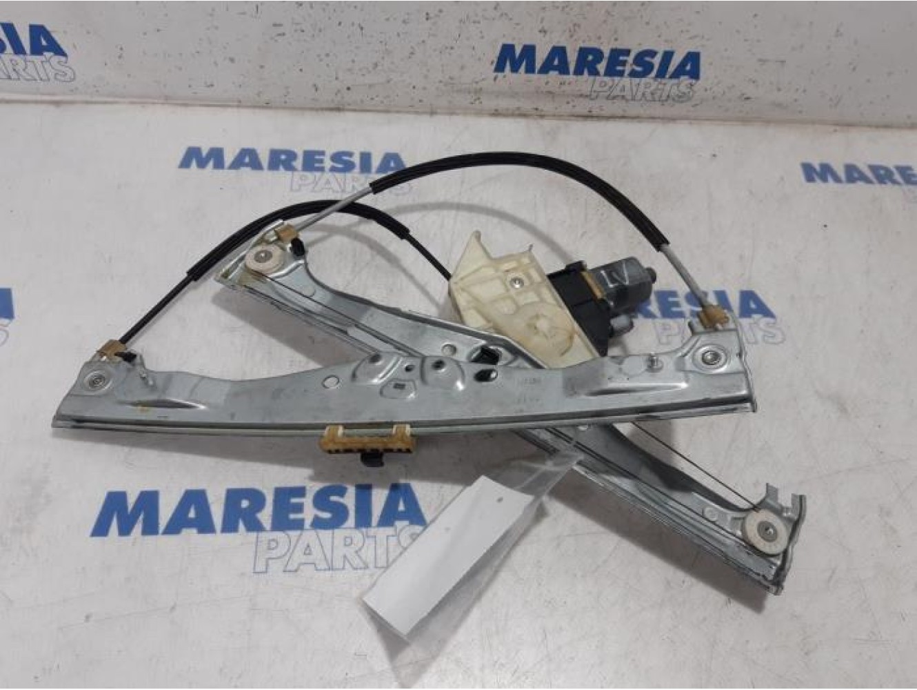 Citroen - C4 Cactus - Window mechanism 4-door, front left