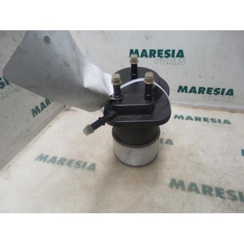 Renault - Megane Scenic - Fuel filter housing