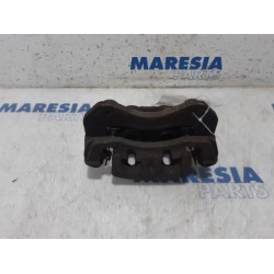 Peugeot - 4007 - Front brake calliper, left