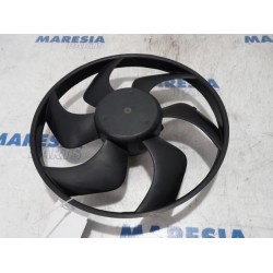 Renault - Trafic - Fan motor