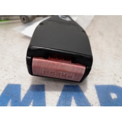 Renault - Trafic - Front seatbelt buckle, centre