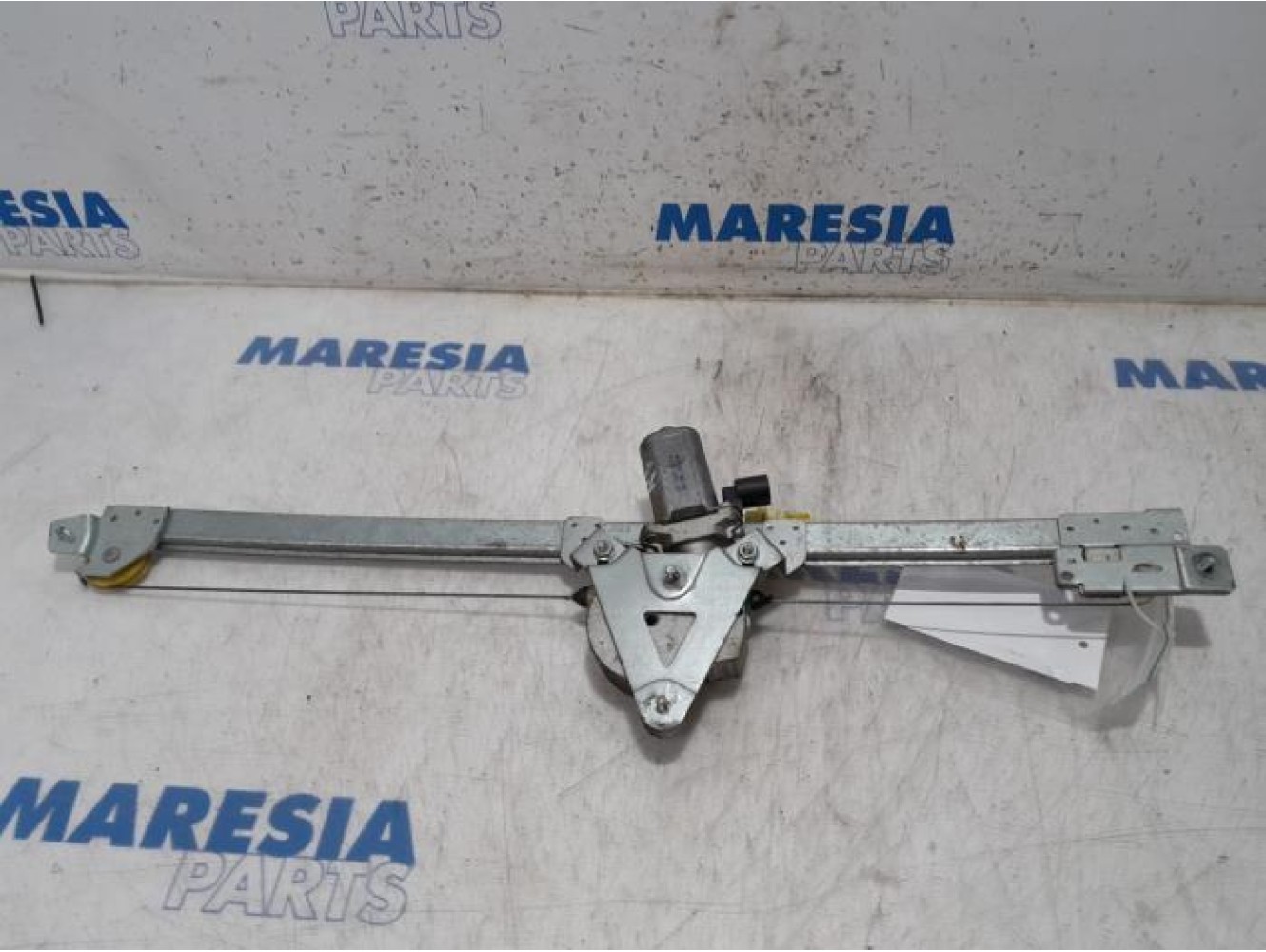 Renault - Trafic - Window mechanism 2-door, front right