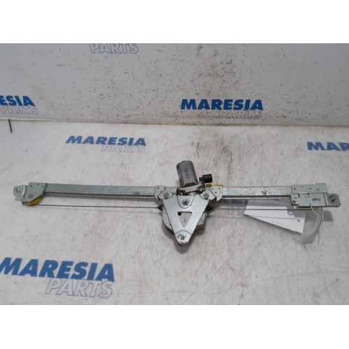 Renault - Trafic - Window mechanism 2-door, front right