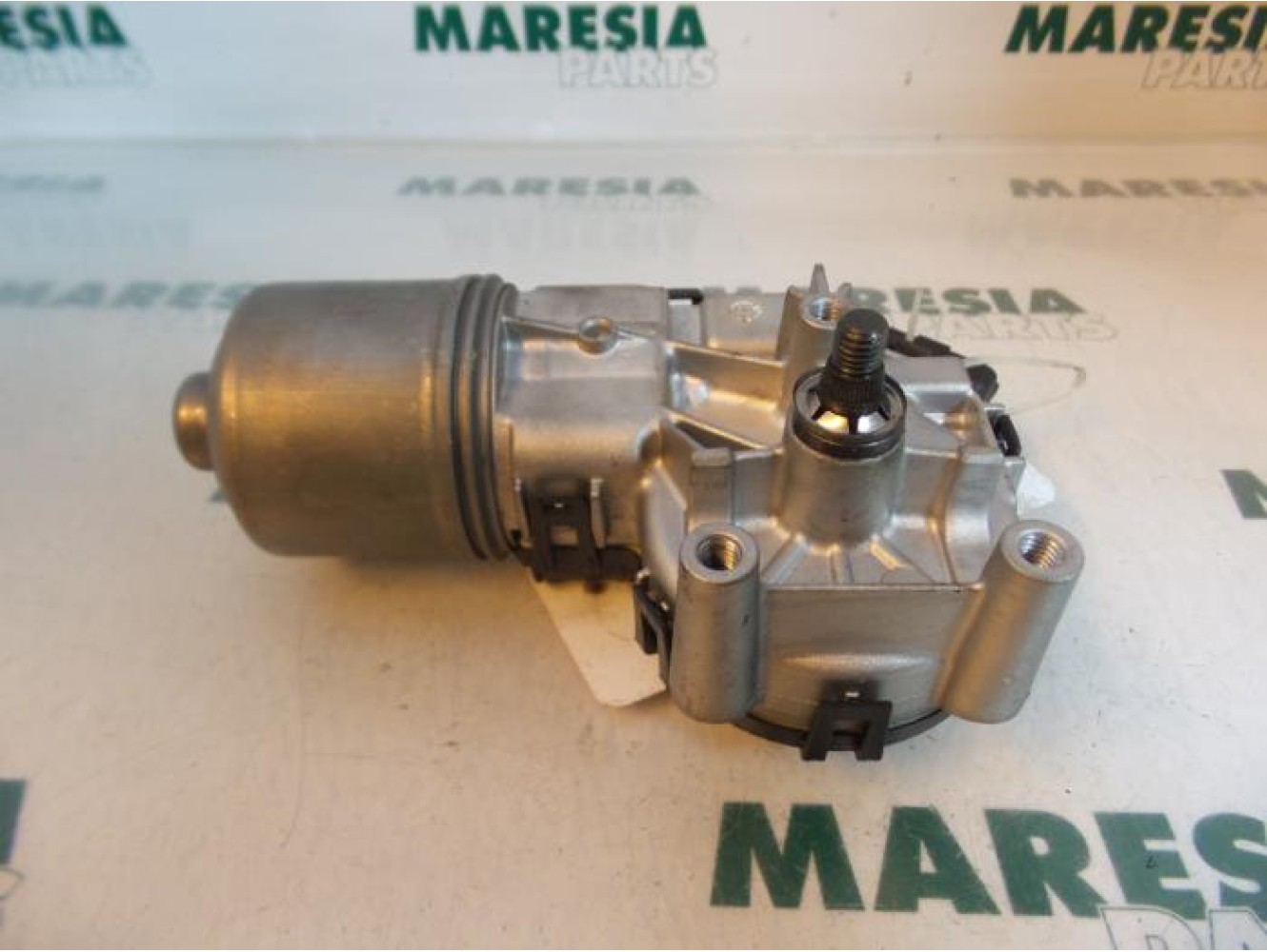 Peugeot - Partner - Front wiper motor