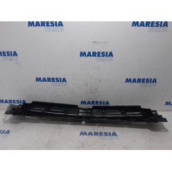 Renault - Trafic - Front panel