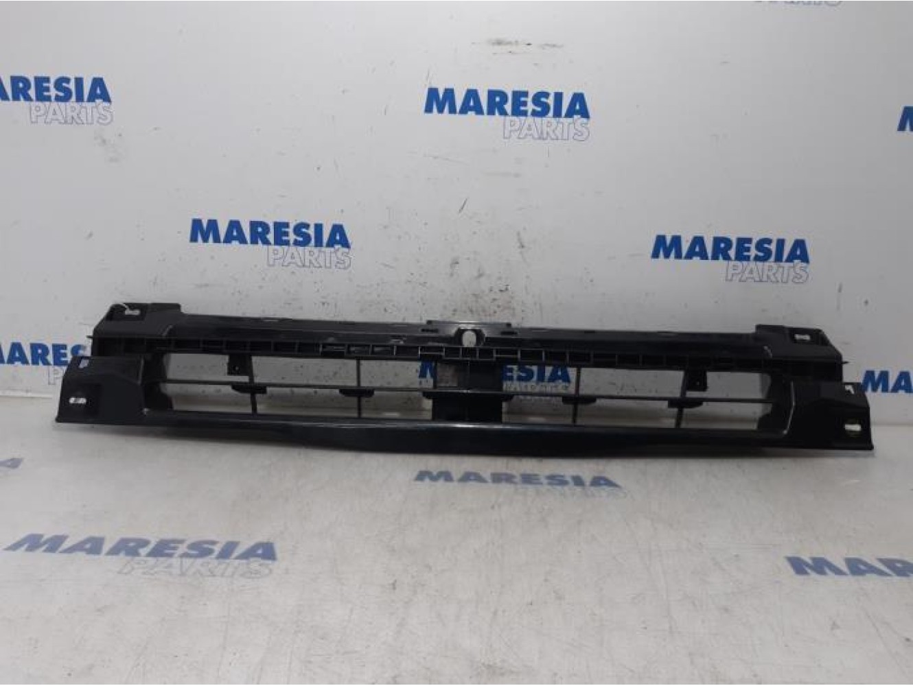 Renault - Trafic - Front panel