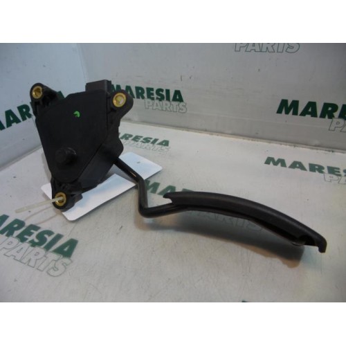 Renault - Megane Scenic - Throttle pedal position sensor