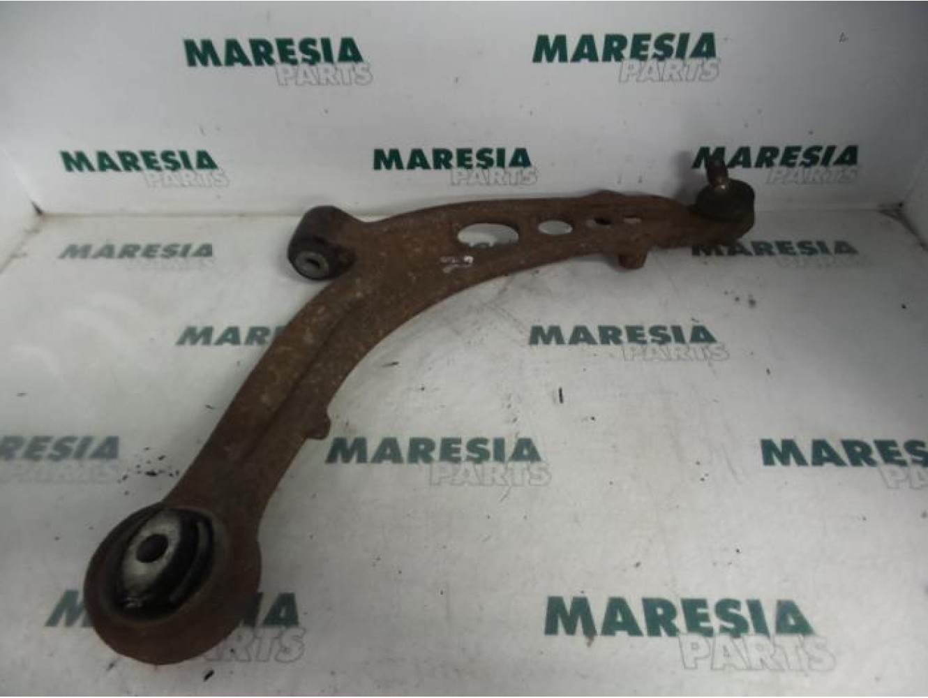 Fiat - Punto - Front lower wishbone, right