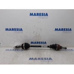 Peugeot - 208 - Front drive shaft, left