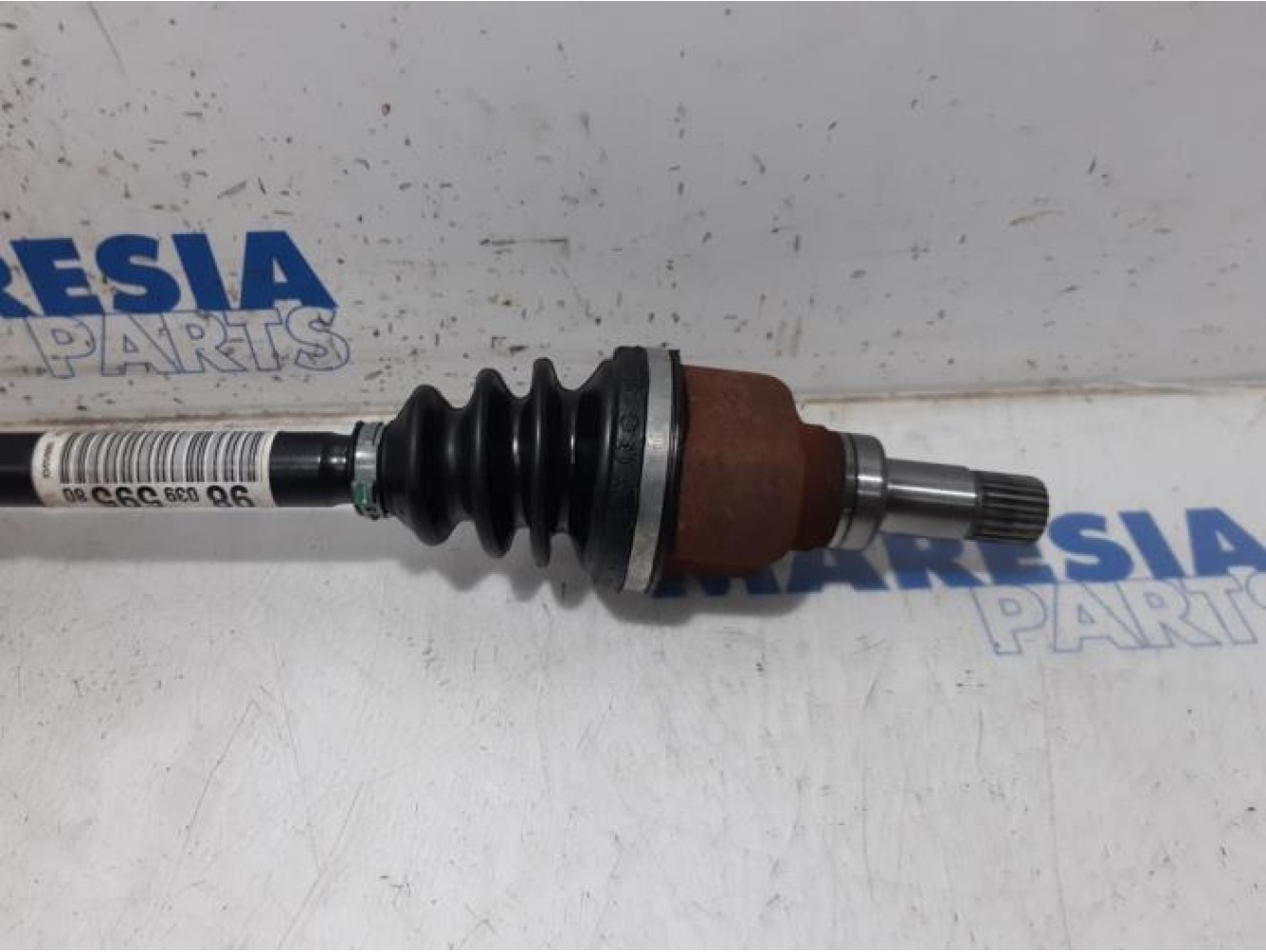 Peugeot - 208 - Front drive shaft, left