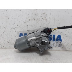 Peugeot - 208 - Front wiper motor