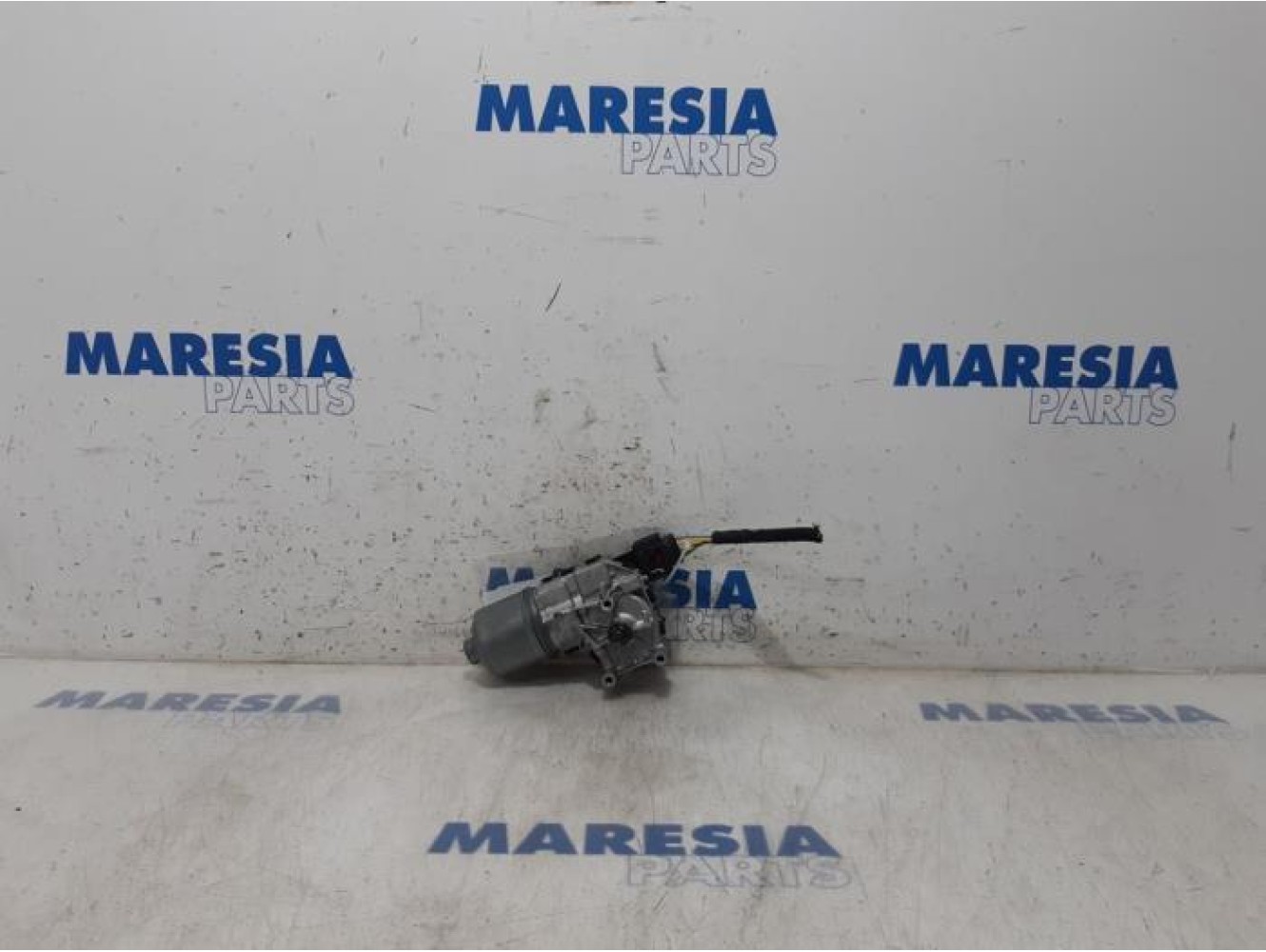 Peugeot - 208 - Front wiper motor