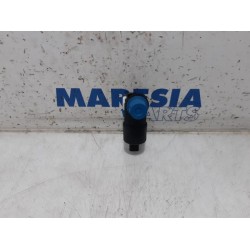 Peugeot - 208 - Scheibensprüherpumpe vorne