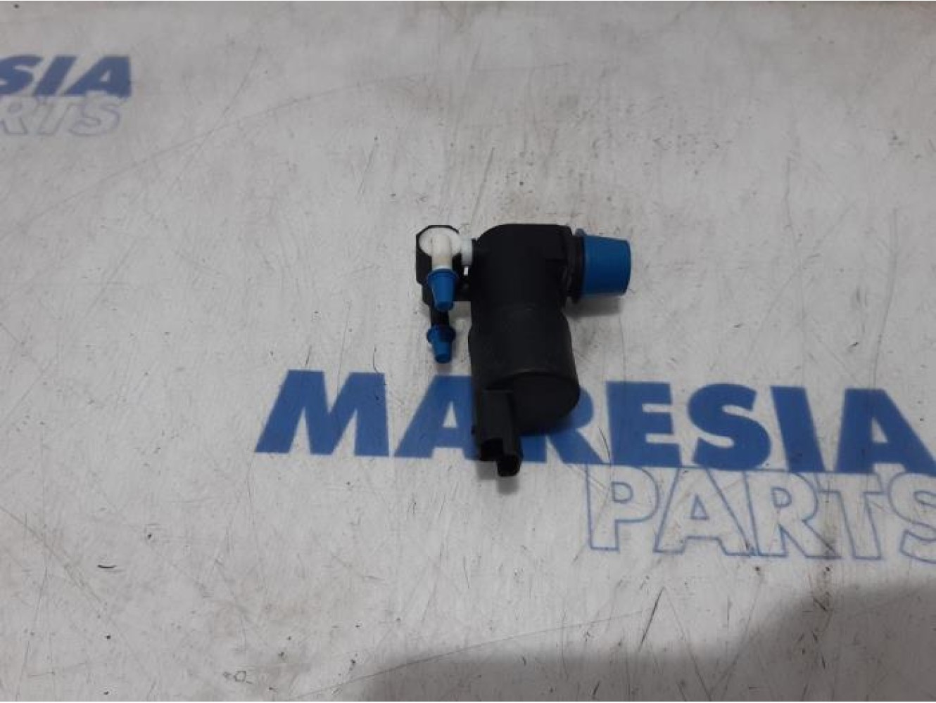 Peugeot - 208 - Scheibensprüherpumpe vorne