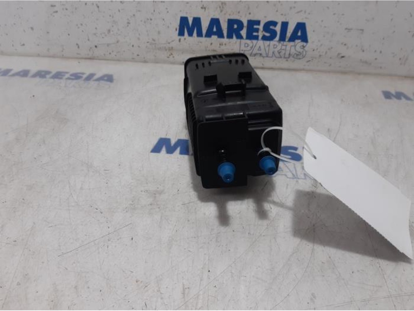 Peugeot - 208 - Carbon filter