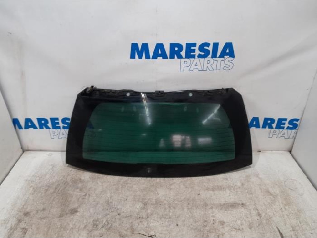 Citroen - C4 Grand Picasso - Rear window
