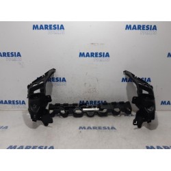Renault - Clio - Rear bumper frame