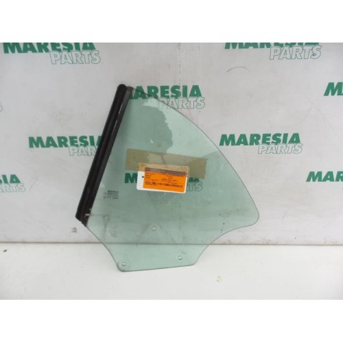 Renault - Megane - Window 2-door, rear left