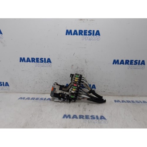 Peugeot - 508 - Fuse box