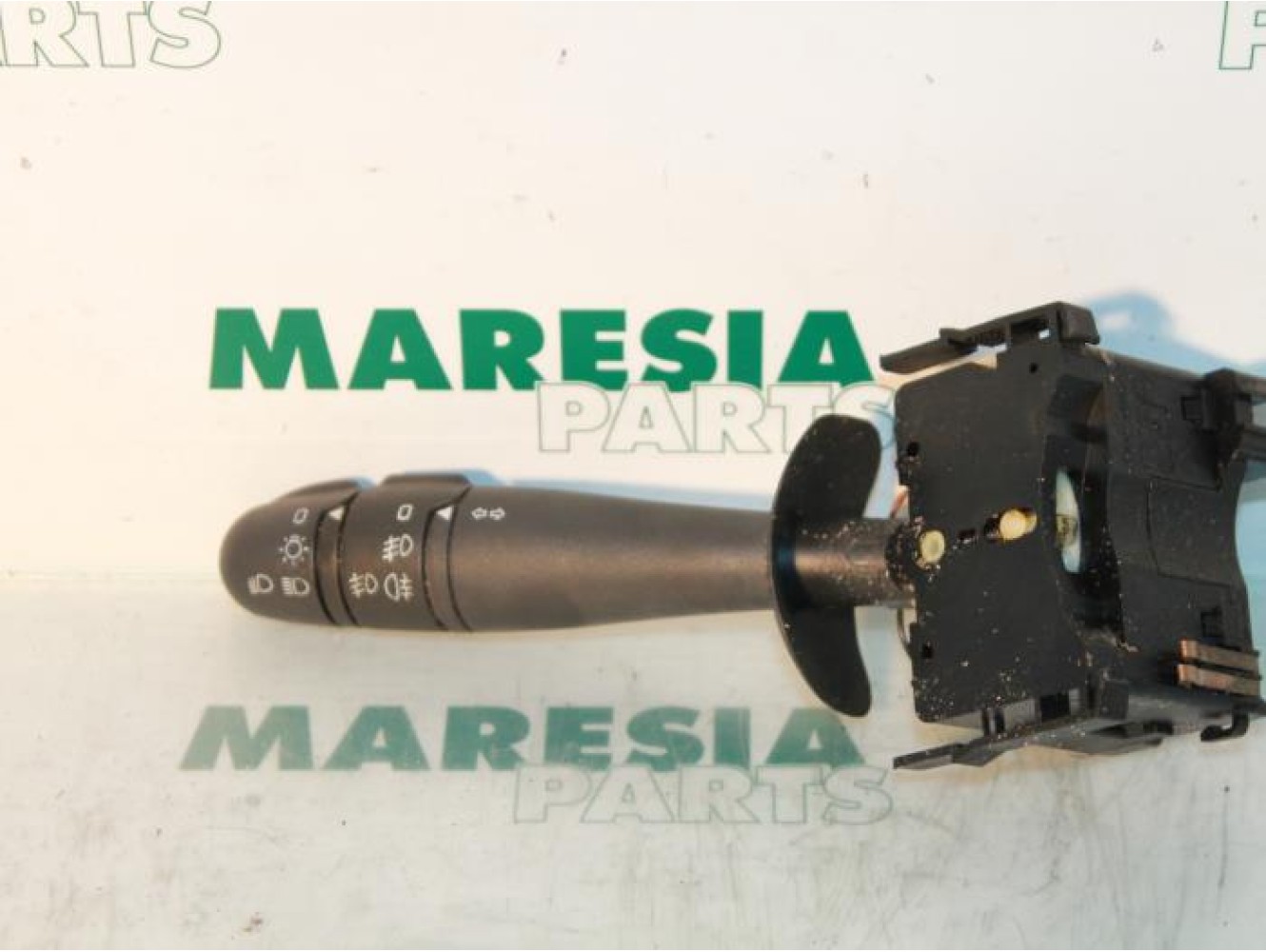Renault - Laguna - Indicator switch
