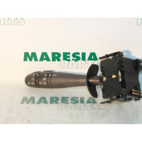 Renault - Laguna - Indicator switch