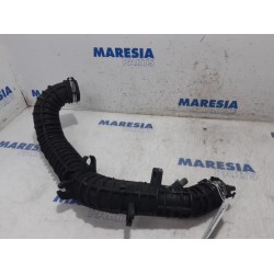 Renault - Trafic - Air intake hose