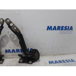 Lancia - Delta - Bonnet Hinge