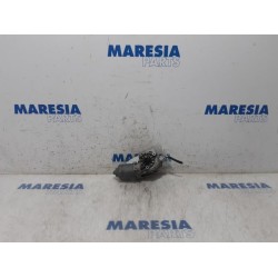 Peugeot - 4007 - Front wiper motor