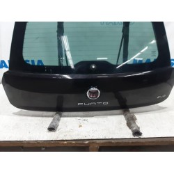 Fiat - Punto - Hayon