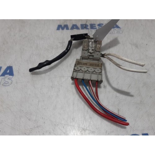 Peugeot - 4007 - Fuse box