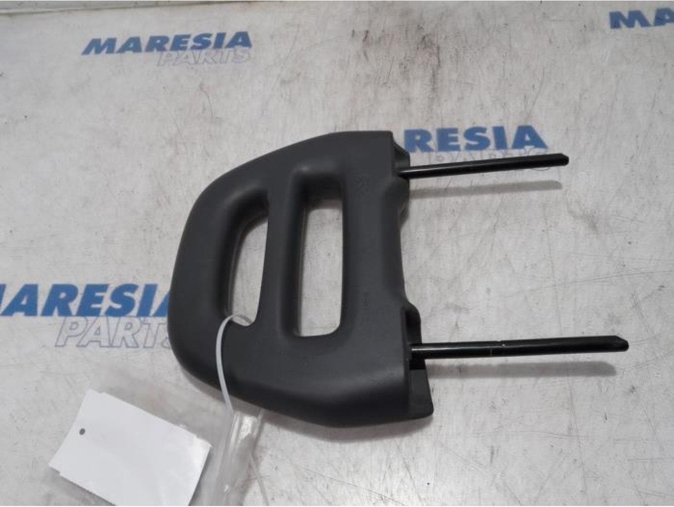 Citroen - Jumper - Headrest