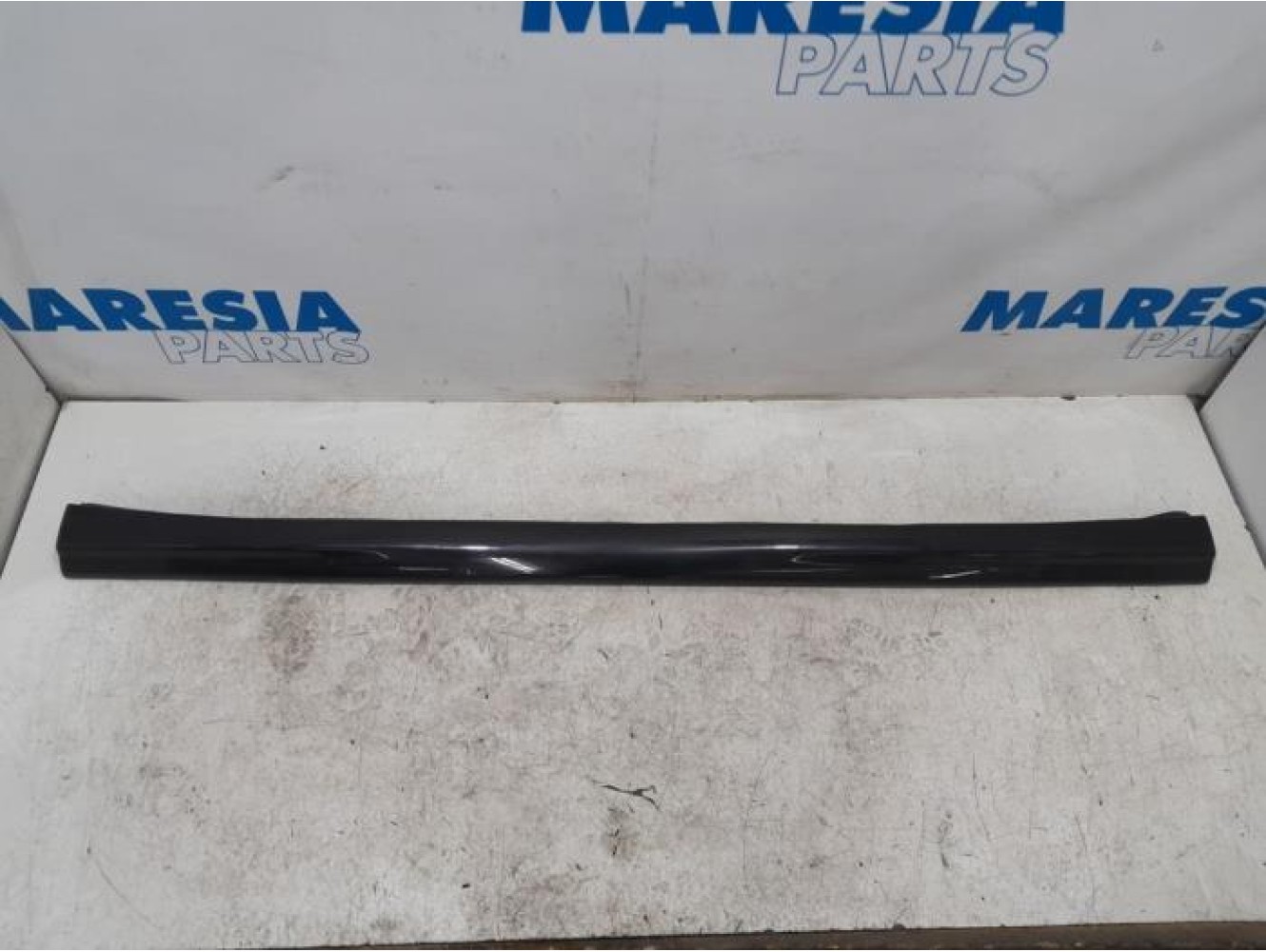 Fiat - Punto - Zijskirt links