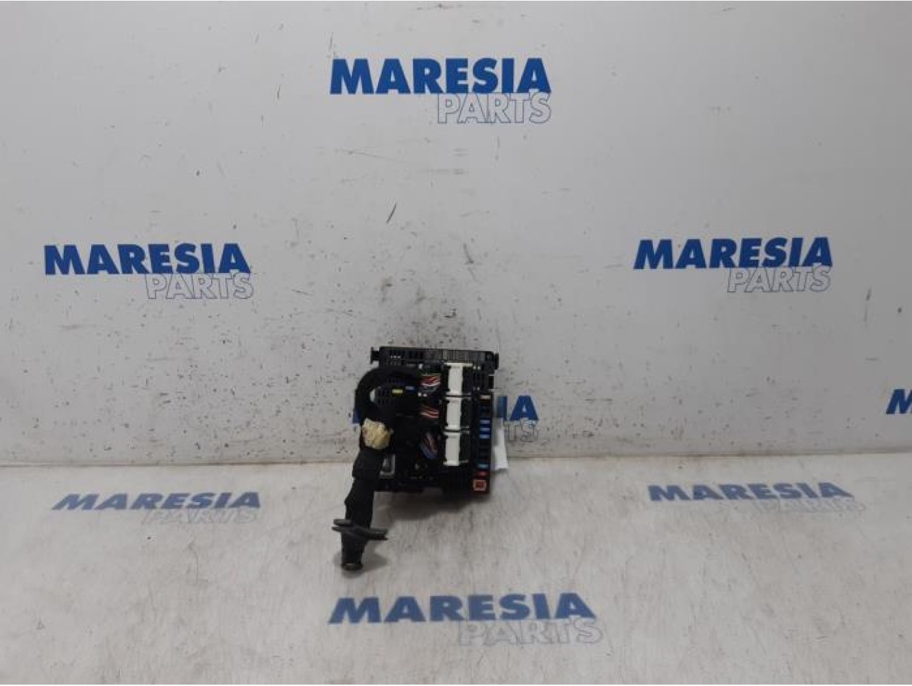 Citroen - C4 Grand Picasso - Fuse box