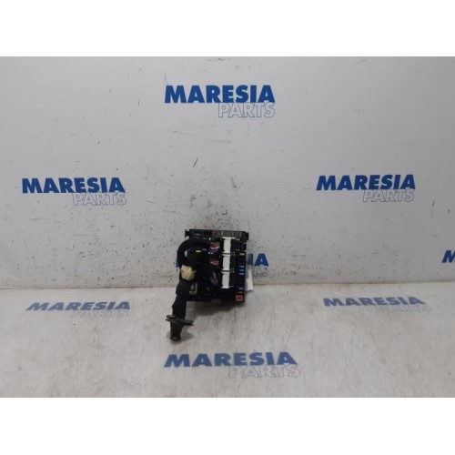 Citroen - C4 Grand Picasso - Fuse box