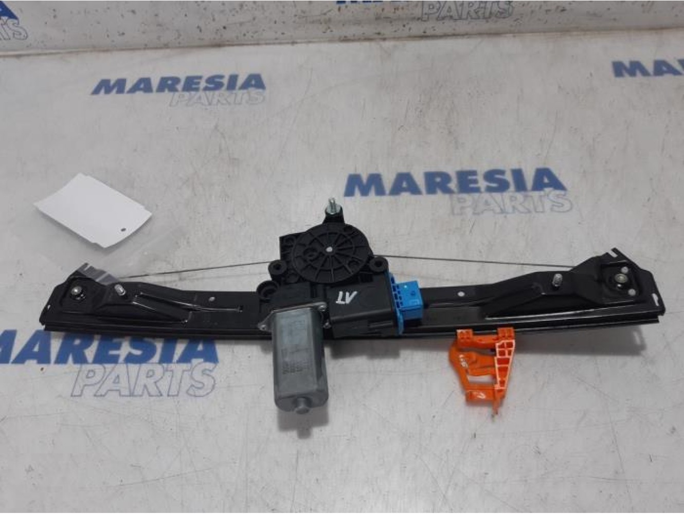 Lancia - Delta - Window mechanism 4-door, front left