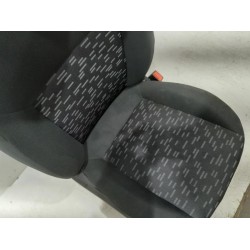 Opel - Combo - Sitz rechts