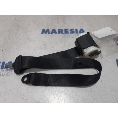 Lancia - Delta - Sicherheitsgurt links hinten