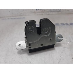 Lancia - Delta - Tailgate lock mechanism