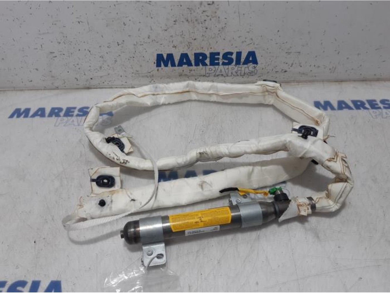 Lancia - Delta - Airbag Himmel links
