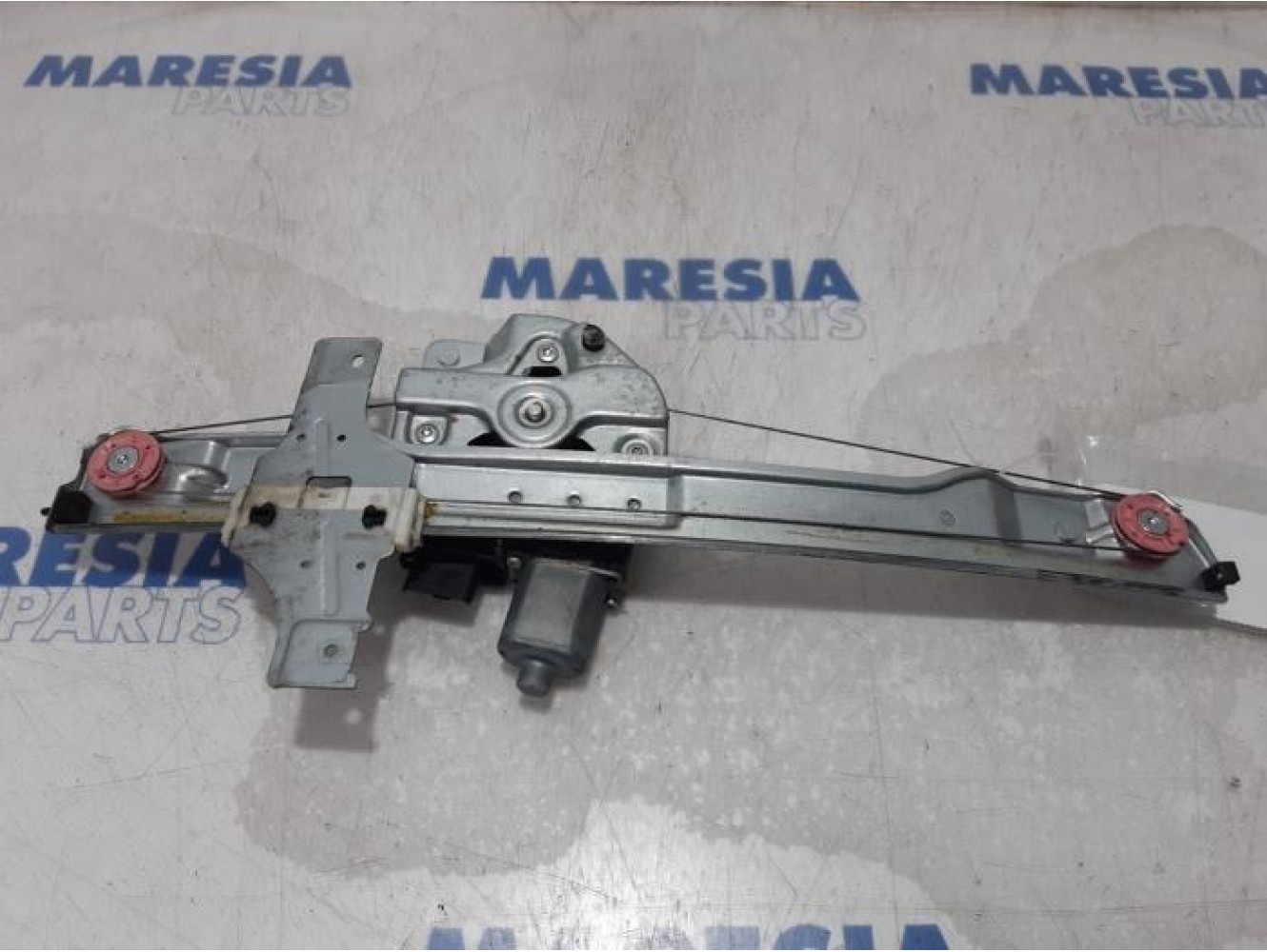 Peugeot - 208 - Fenstermechanik 4-türig links vorne