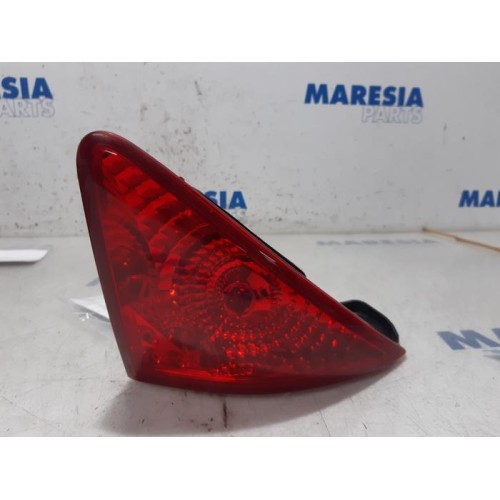Peugeot - 3008 - Taillight, right