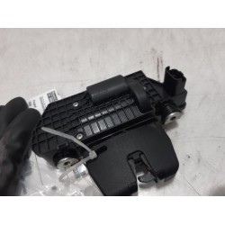 Peugeot - 3008 - Tailgate lock mechanism