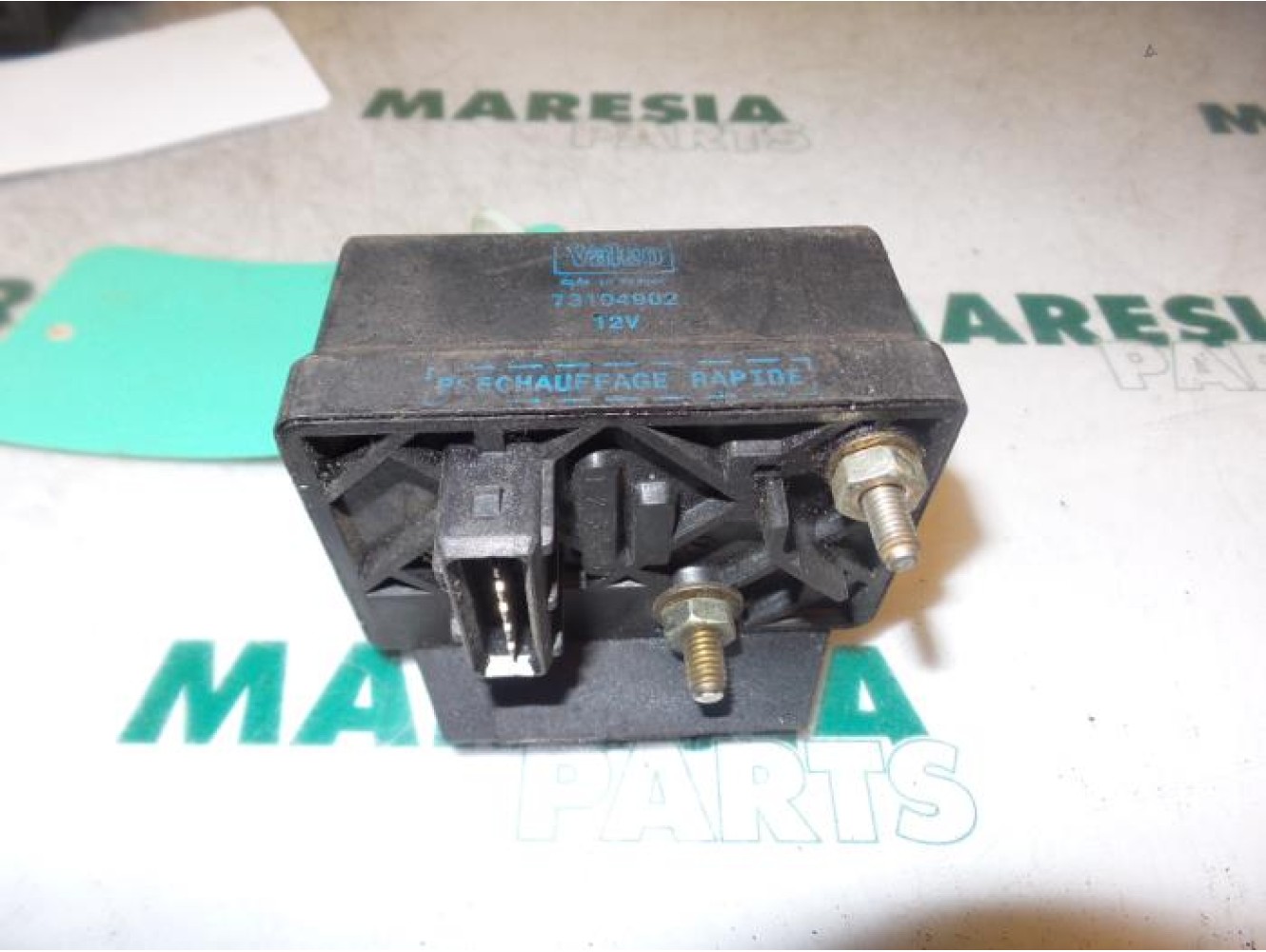 Peugeot - 106 - Glow plug relay
